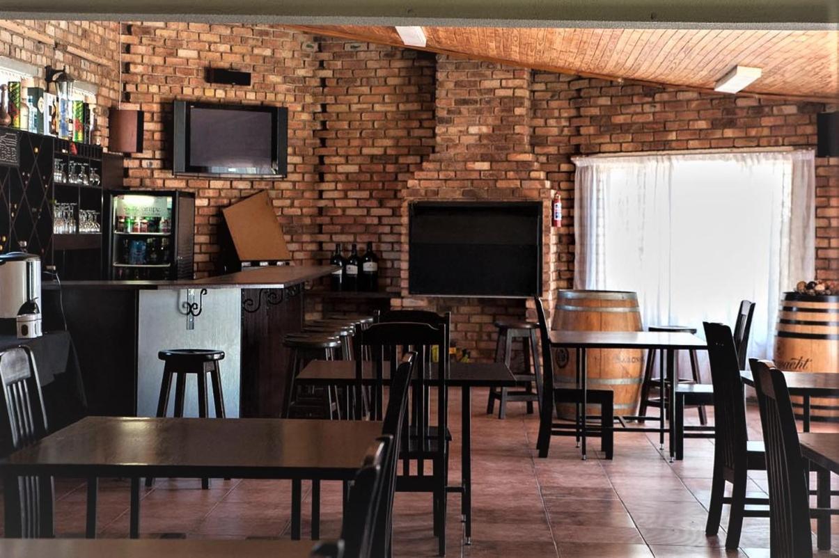 The Lazy Grape Guest Lodge & Spa Benoni Ngoại thất bức ảnh